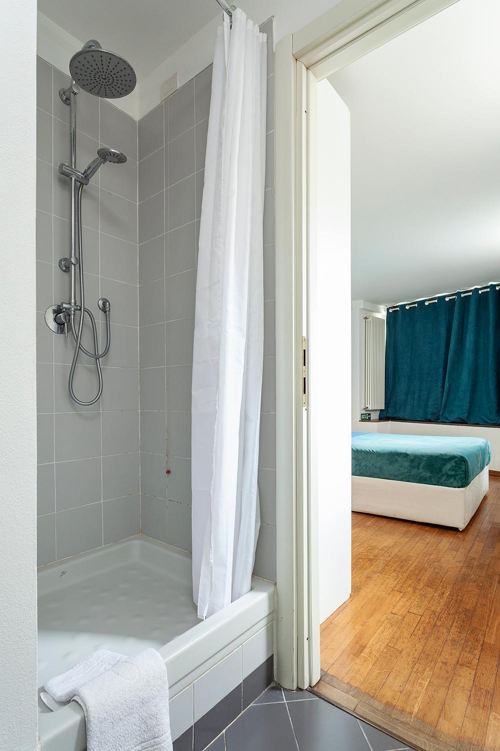 Apartment Duplex Luminoso In Zona Residenziale Mailand